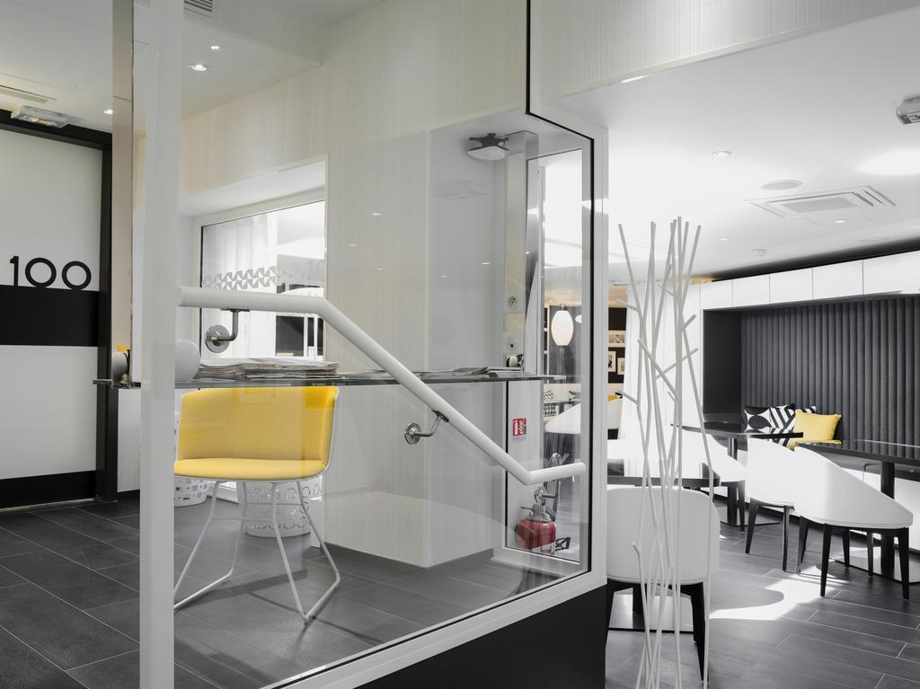 Hotel Ekta Champs Elysees Париж Екстериор снимка